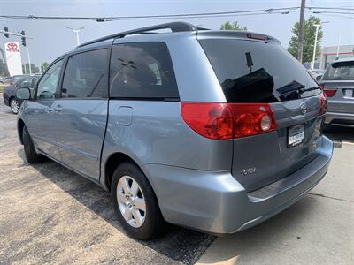 2006 Toyota Sienna LE 7 Passenger   - Photo 4 - Palatine, IL 60074