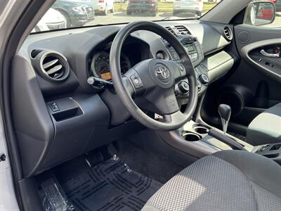 2011 Toyota RAV4 Sport   - Photo 24 - Palatine, IL 60074