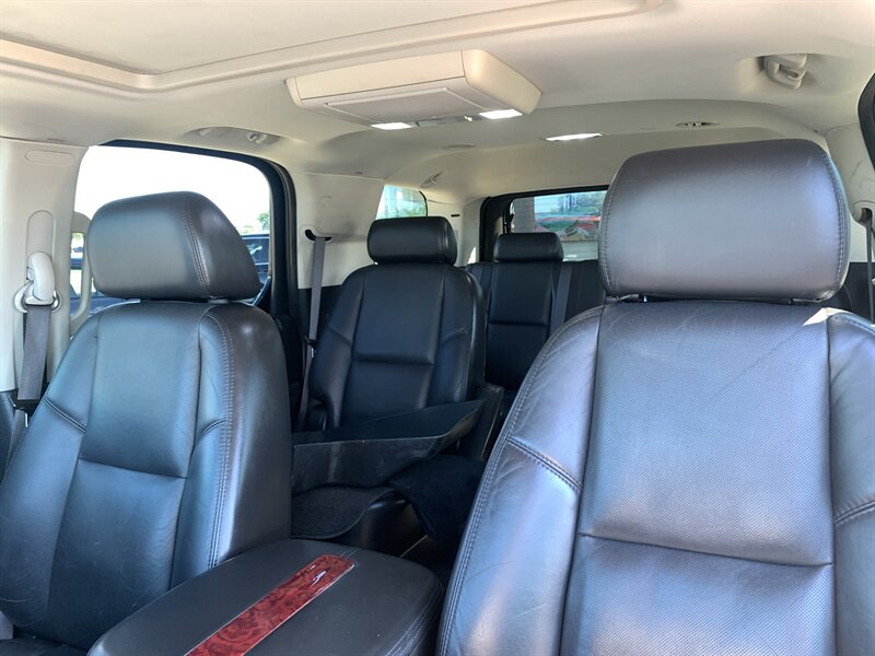 2007 Cadillac Escalade - Photo 9 - Palatine, IL 60074