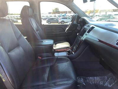 2007 Cadillac Escalade - Photo 12 - Palatine, IL 60074