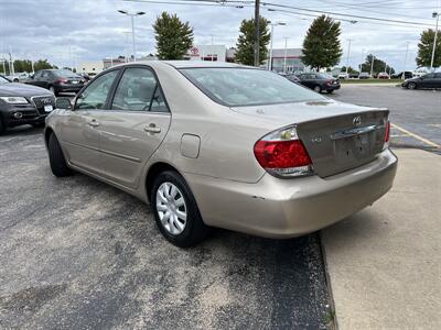 2006 Toyota Camry LE   - Photo 3 - Palatine, IL 60074