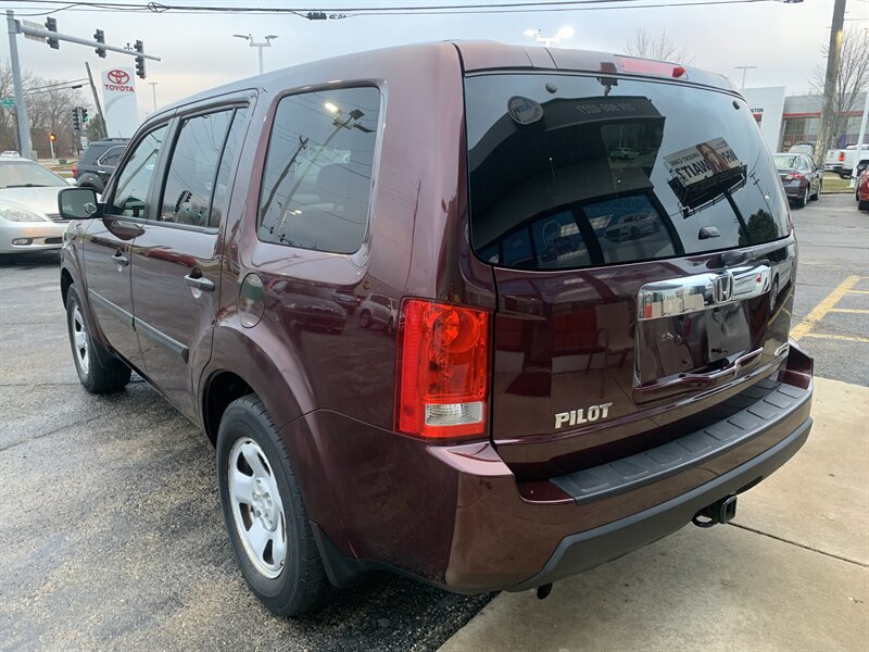 2011 Honda Pilot LX photo 7