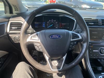 2016 Ford Fusion Titanium   - Photo 18 - Palatine, IL 60074