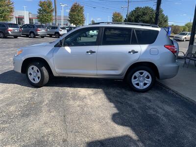 2010 Toyota RAV4   - Photo 9 - Palatine, IL 60074