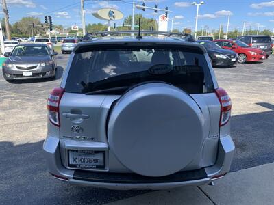 2010 Toyota RAV4   - Photo 4 - Palatine, IL 60074