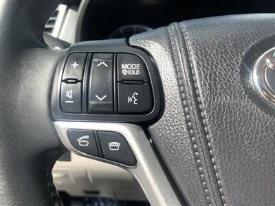 2015 Toyota Highlander Limited - Photo 25 - Palatine, IL 60074
