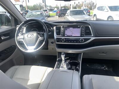 2015 Toyota Highlander Limited - Photo 17 - Palatine, IL 60074