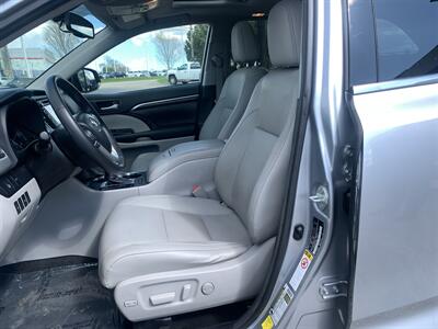 2015 Toyota Highlander Limited - Photo 21 - Palatine, IL 60074