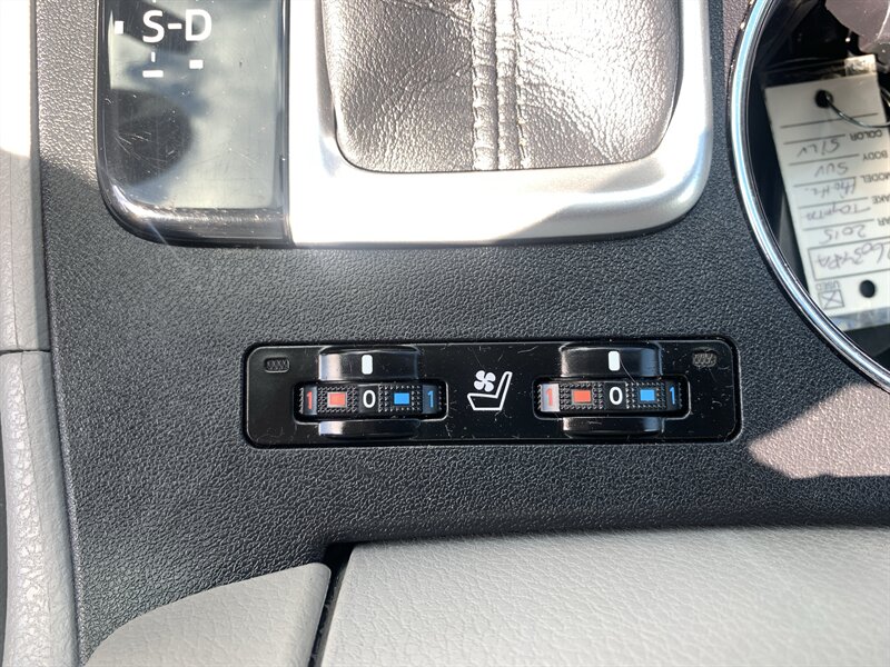 2015 Toyota Highlander Limited - Photo 32 - Palatine, IL 60074