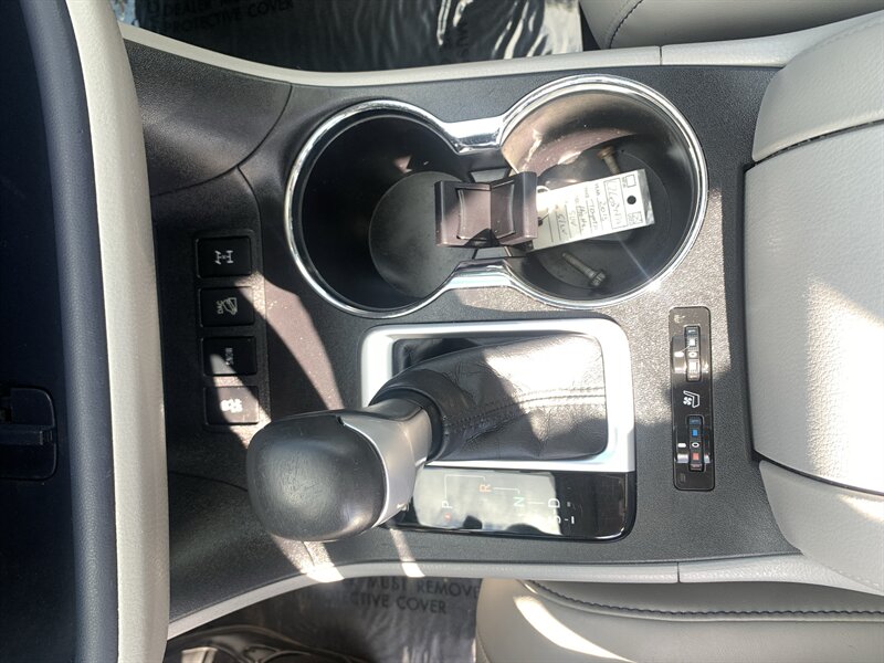 2015 Toyota Highlander Limited - Photo 33 - Palatine, IL 60074