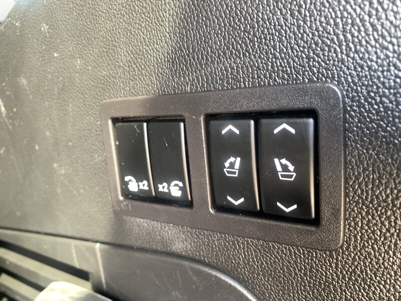 2019 Chevrolet Tahoe LT - Photo 12 - Palatine, IL 60074