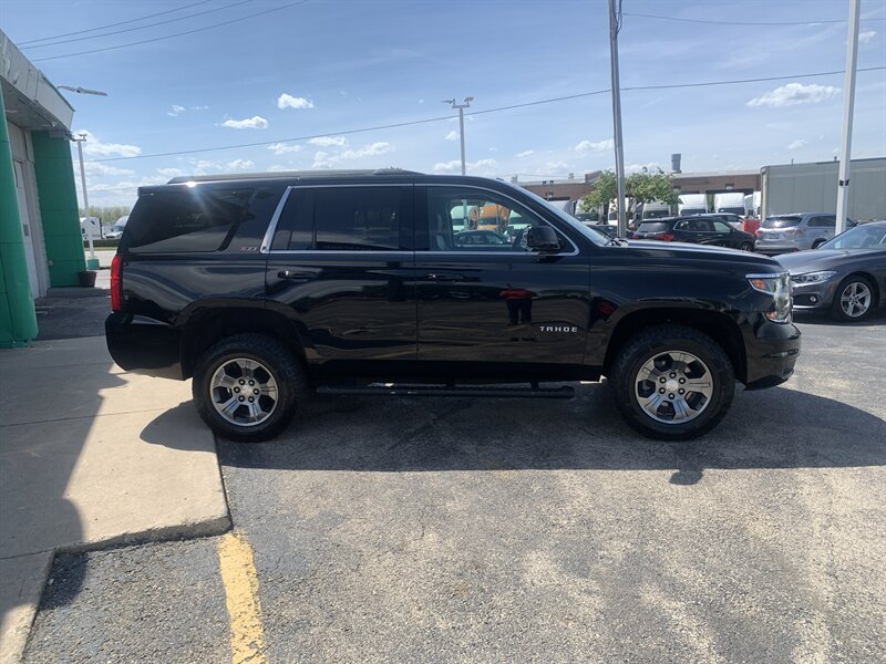 2019 Chevrolet Tahoe LT - Photo 4 - Palatine, IL 60074