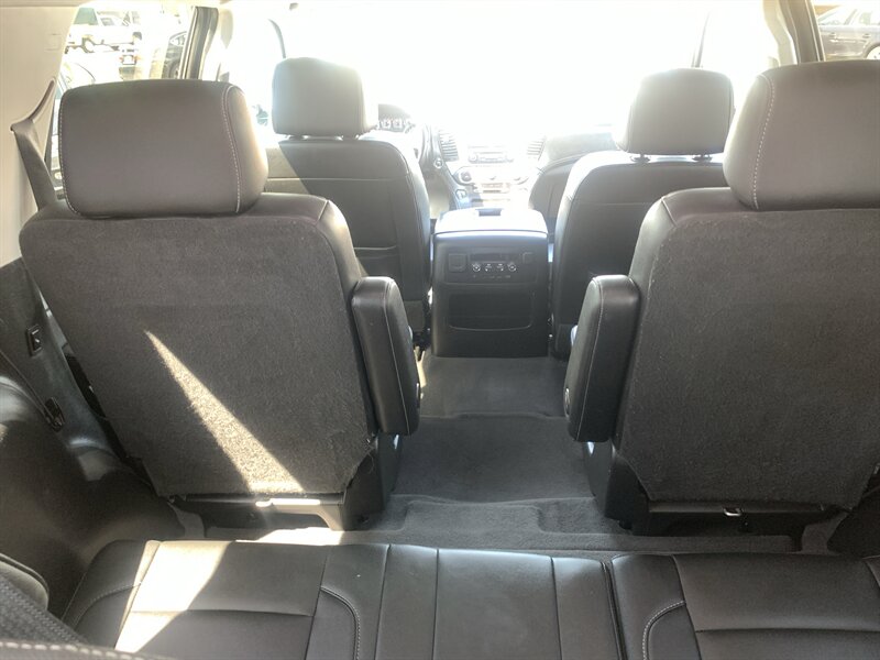 2019 Chevrolet Tahoe LT - Photo 11 - Palatine, IL 60074