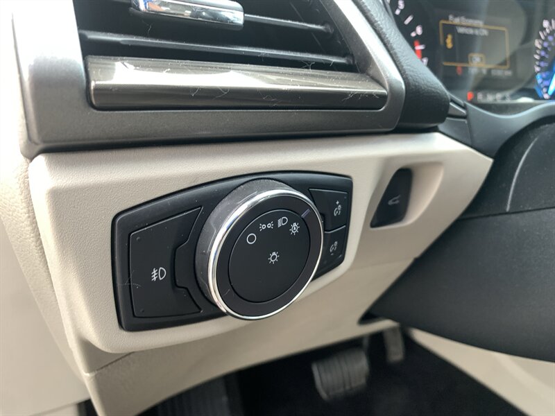 2017 Ford Fusion SE - Photo 21 - Palatine, IL 60074