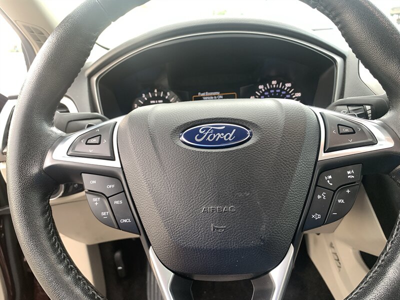 2017 Ford Fusion SE - Photo 20 - Palatine, IL 60074