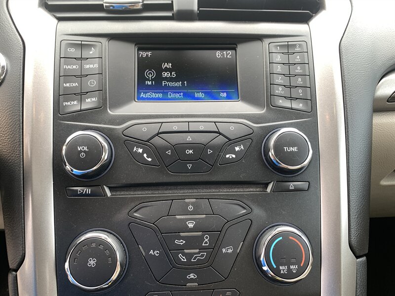 2017 Ford Fusion SE - Photo 25 - Palatine, IL 60074