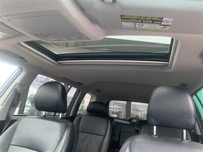 2011 Toyota Highlander Limited   - Photo 14 - Palatine, IL 60074