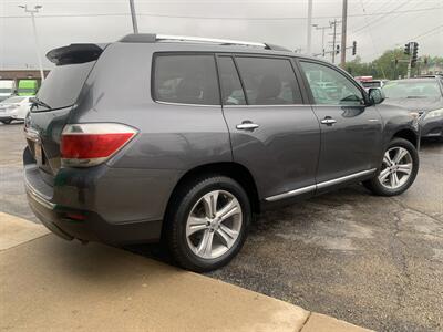 2011 Toyota Highlander Limited   - Photo 5 - Palatine, IL 60074