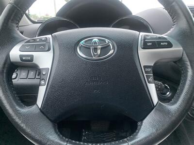 2011 Toyota Highlander Limited   - Photo 21 - Palatine, IL 60074