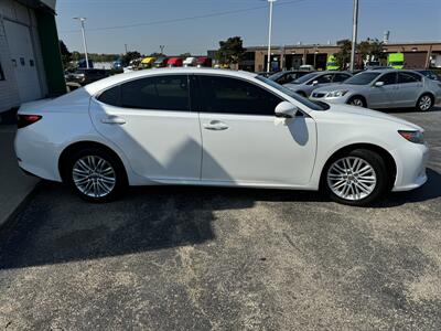 2013 Lexus ES 350   - Photo 2 - Palatine, IL 60074