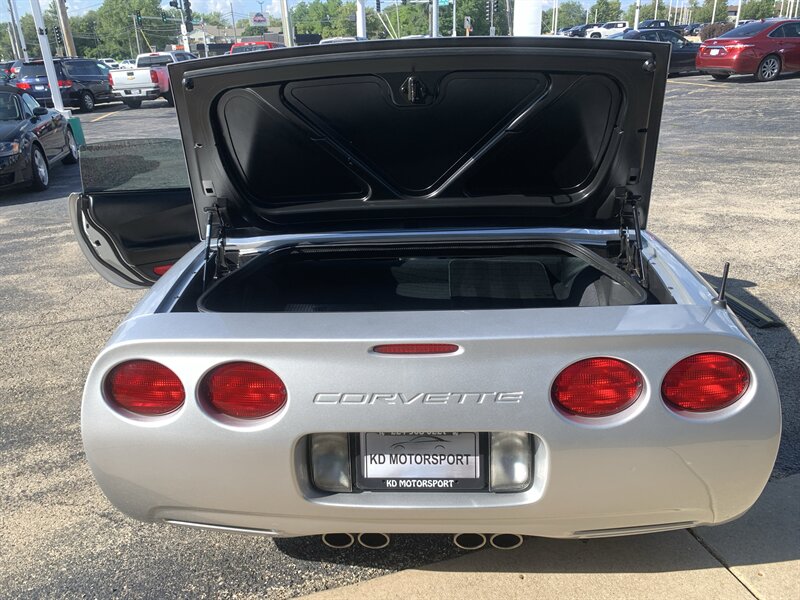 2002 Chevrolet Corvette Z06 - Photo 9 - Palatine, IL 60074