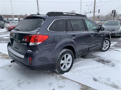 2014 Subaru Outback 2.5i Premium   - Photo 2 - Palatine, IL 60074