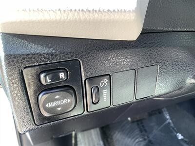2014 Toyota Corolla LE   - Photo 15 - Palatine, IL 60074