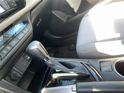 2014 Toyota Corolla LE   - Photo 23 - Palatine, IL 60074