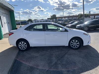 2014 Toyota Corolla LE   - Photo 3 - Palatine, IL 60074