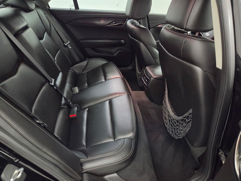 2017 Cadillac ATS 2.0T - Photo 17 - Palatine, IL 60074