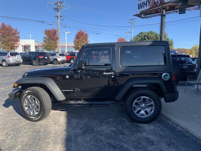 2015 Jeep Wrangler Rubicon Hard Rock   - Photo 8 - Palatine, IL 60074