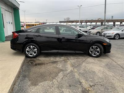 2017 Honda Civic LX   - Photo 4 - Palatine, IL 60074
