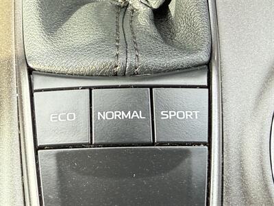2023 Toyota Camry SE   - Photo 30 - Palatine, IL 60074