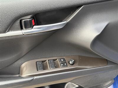 2023 Toyota Camry SE   - Photo 13 - Palatine, IL 60074