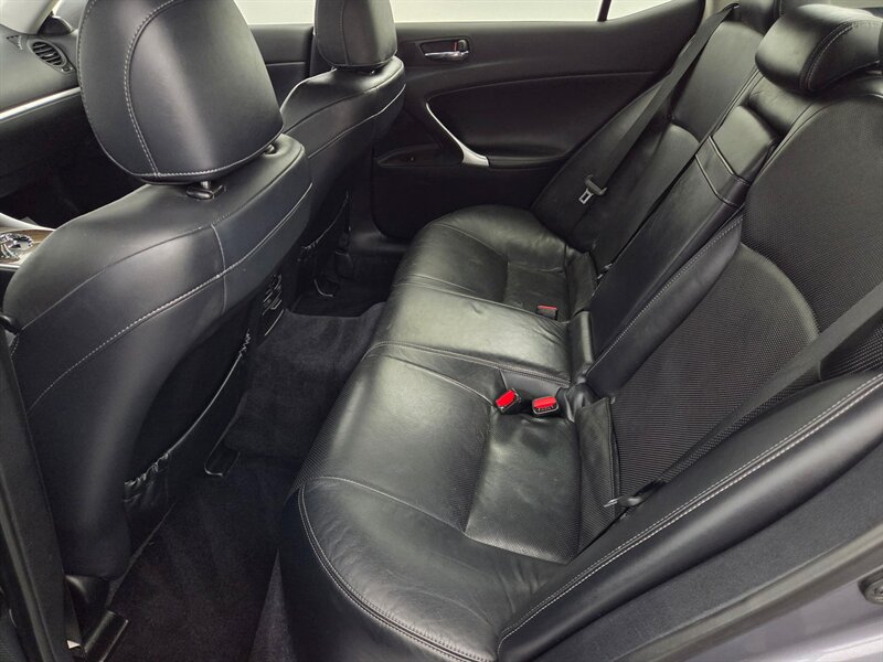 2013 Lexus IS 250 - Photo 18 - Palatine, IL 60074