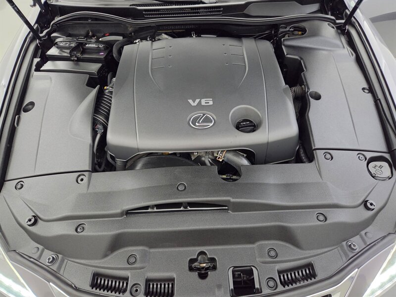 2013 Lexus IS 250 - Photo 35 - Palatine, IL 60074