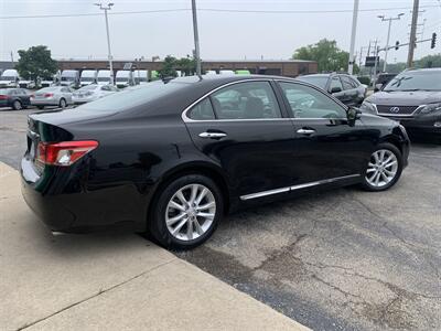 2010 Lexus ES 350   - Photo 4 - Palatine, IL 60074