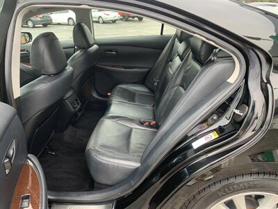 2010 Lexus ES 350   - Photo 17 - Palatine, IL 60074
