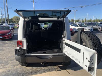 2017 Jeep Wrangler Unlimited Big Bear   - Photo 9 - Palatine, IL 60074