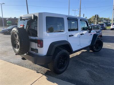 2017 Jeep Wrangler Unlimited Big Bear   - Photo 4 - Palatine, IL 60074