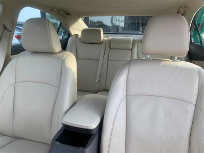 2012 Lexus ES 350   - Photo 9 - Palatine, IL 60074