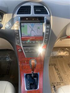 2012 Lexus ES 350   - Photo 30 - Palatine, IL 60074