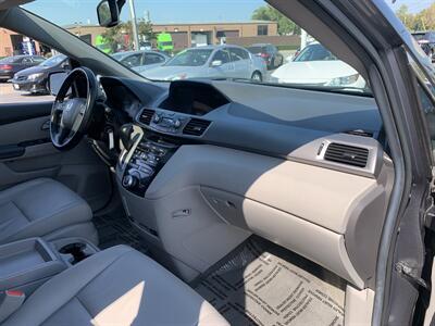 2013 Honda Odyssey EX-L w/Navi   - Photo 18 - Palatine, IL 60074