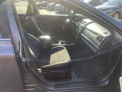 2016 Toyota Camry SE   - Photo 9 - Palatine, IL 60074