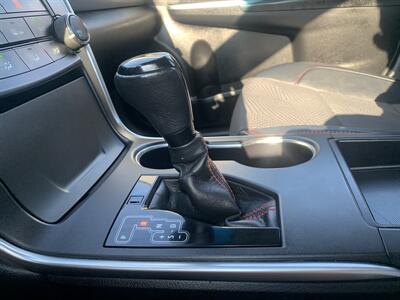 2016 Toyota Camry SE   - Photo 25 - Palatine, IL 60074