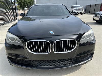 2014 BMW 750Li M SPORTS PKG VENT STS 19 " WHLS REARCAM ROOF   - Photo 4 - Houston, TX 77031