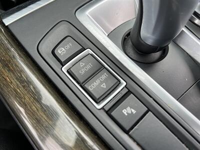 2015 BMW X5 sDrive35i PANO HUD COMFORT ACCESS SPORT STEERING   - Photo 51 - Houston, TX 77031