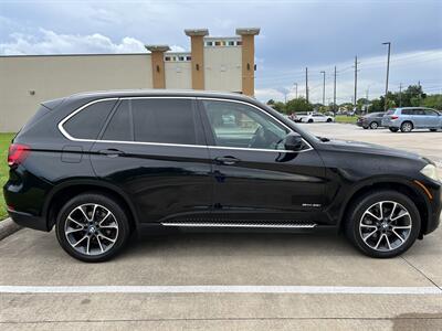 2015 BMW X5 sDrive35i PANO HUD COMFORT ACCESS SPORT STEERING   - Photo 8 - Houston, TX 77031