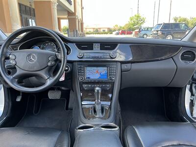 2007 Mercedes-Benz CLS 550 LTHR NAV HTD/COOL SEATS ONLY 89K MLS   - Photo 27 - Houston, TX 77031