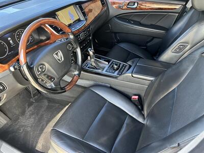 2014 Hyundai Equus ULTIMATE REAR SLIDE SEATS HUD REAR ENT MSRP $68920 - Photo 31 - Houston, TX 77031